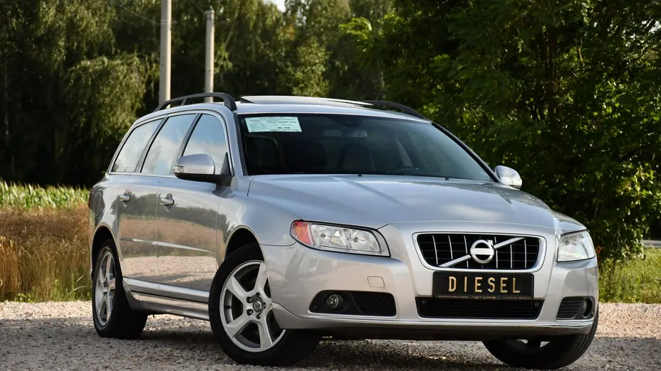 VOLVO V70 -