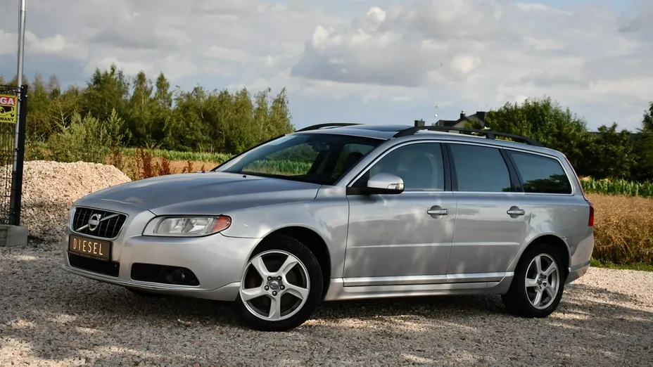 VOLVO V70 -