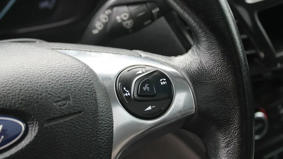 FORD Tourneo Connect -