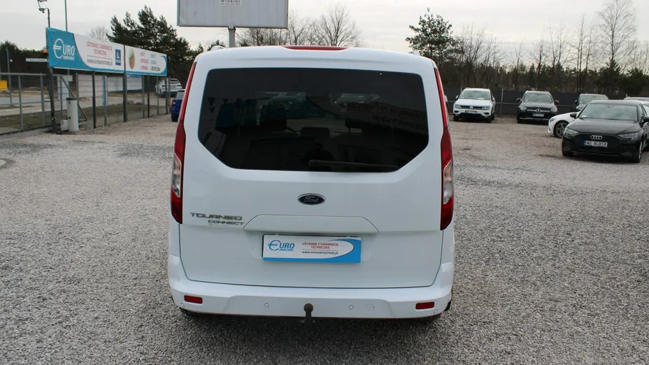 FORD Tourneo Connect -