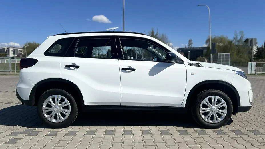 SUZUKI Vitara -