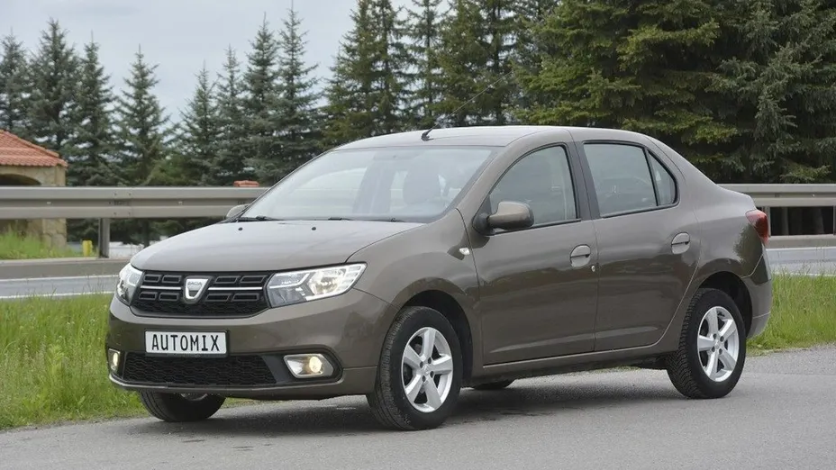 DACIA Logan -