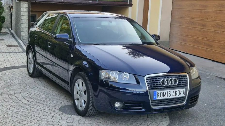 AUDI A3 -
