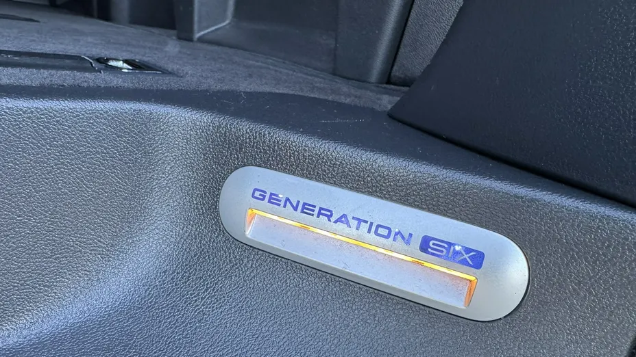 VOLKSWAGEN Multivan -