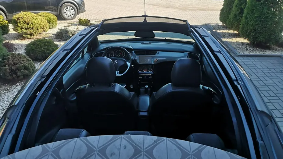 CITROEN DS3 -