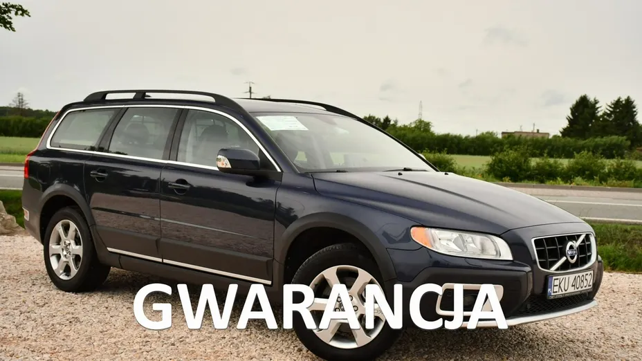 VOLVO XC70 -