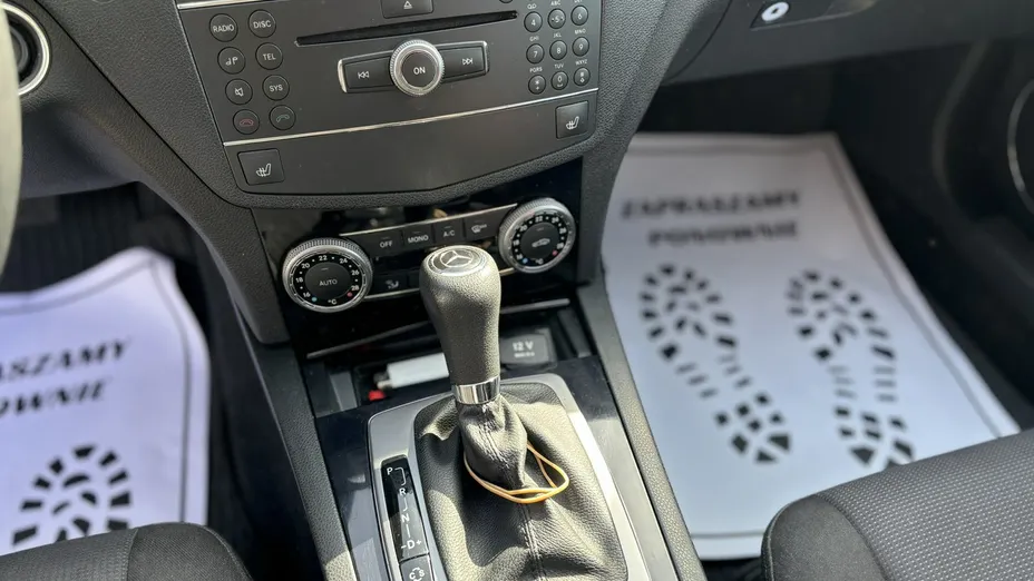 MERCEDES-BENZ C Klasa -