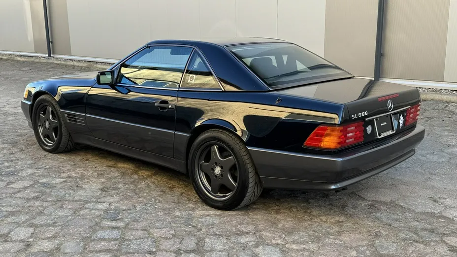MERCEDES-BENZ SL -