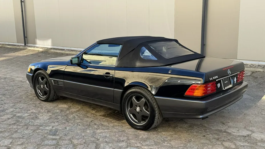 MERCEDES-BENZ SL -