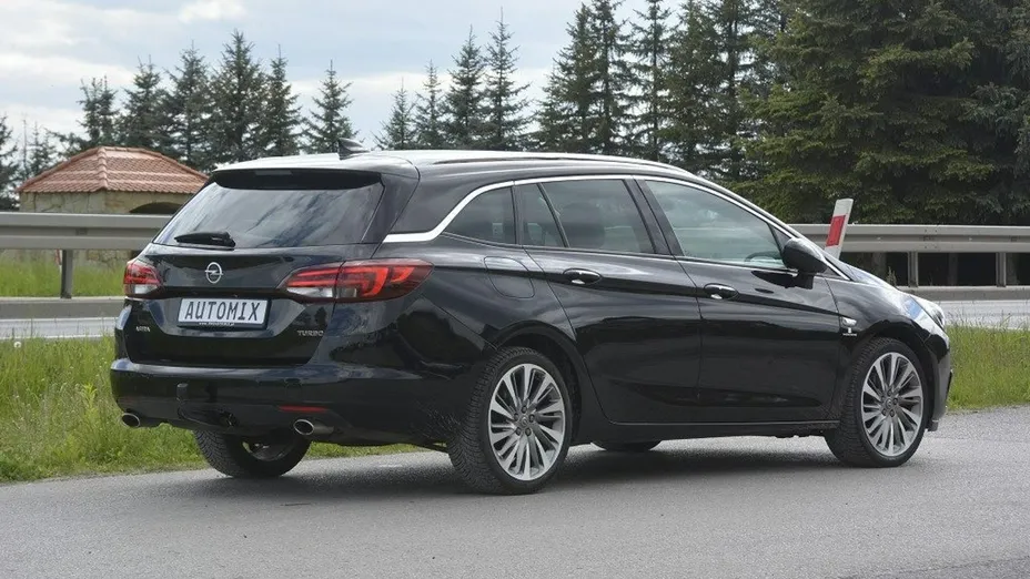 OPEL Astra -