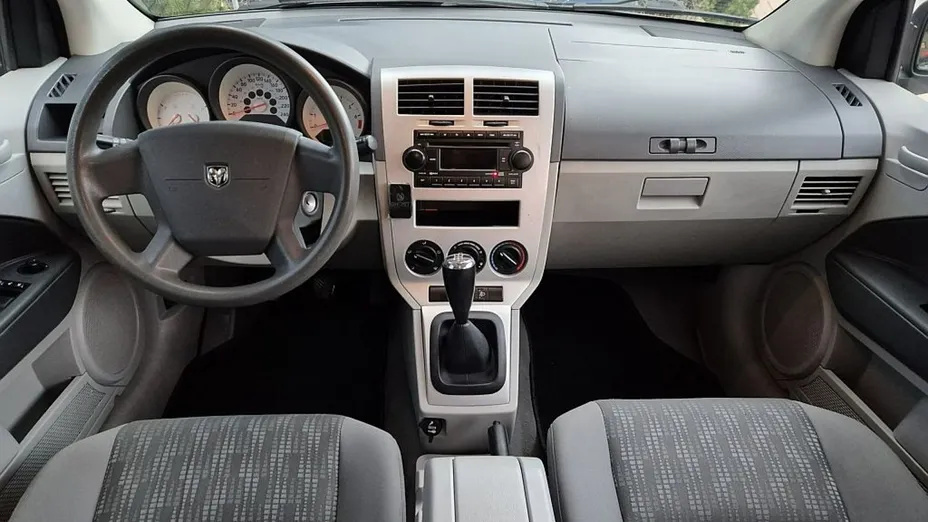 DODGE Caliber -