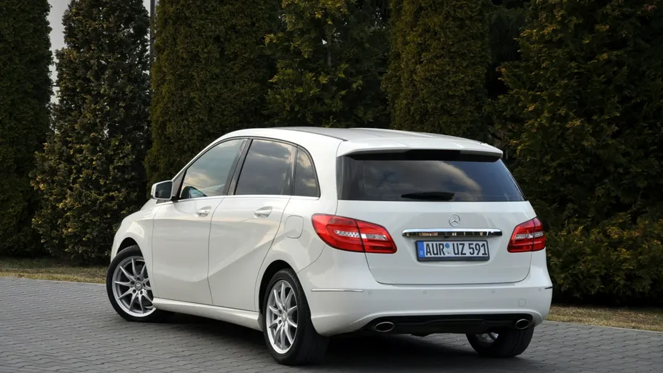 MERCEDES-BENZ B Klasa -