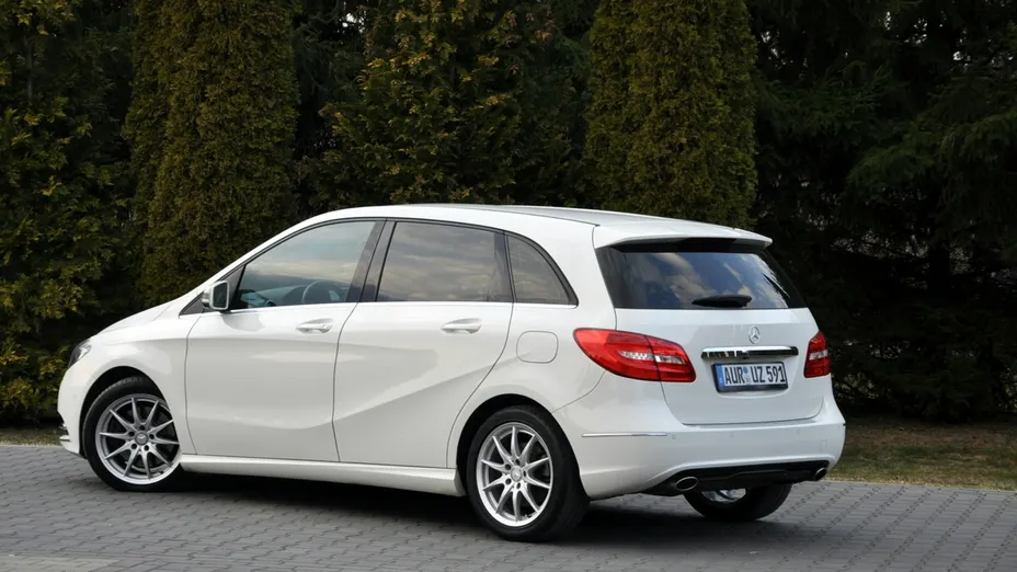 MERCEDES-BENZ B Klasa -