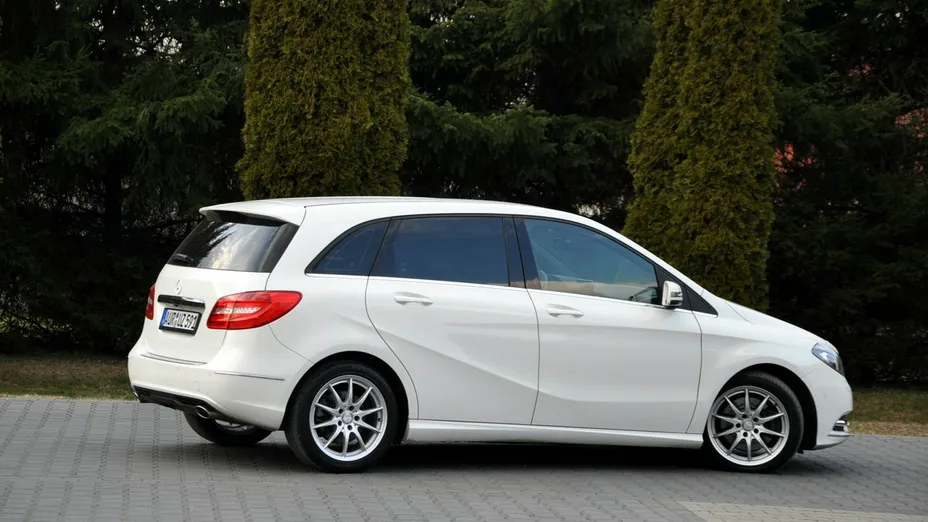 MERCEDES-BENZ B Klasa -