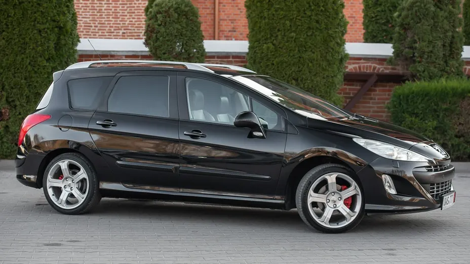 PEUGEOT 308 -