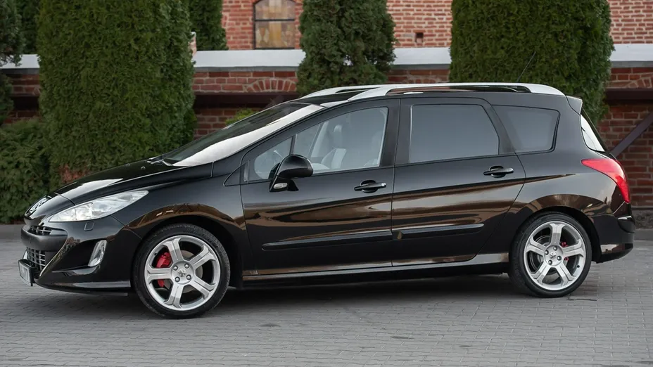 PEUGEOT 308 -