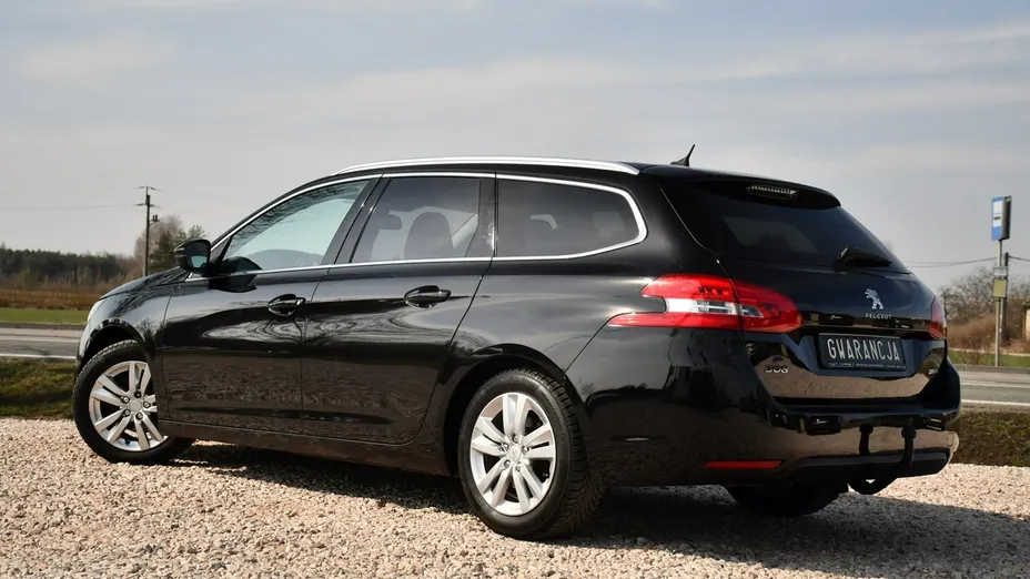 PEUGEOT 308 -