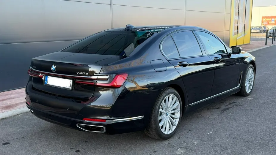 BMW Seria 7 -
