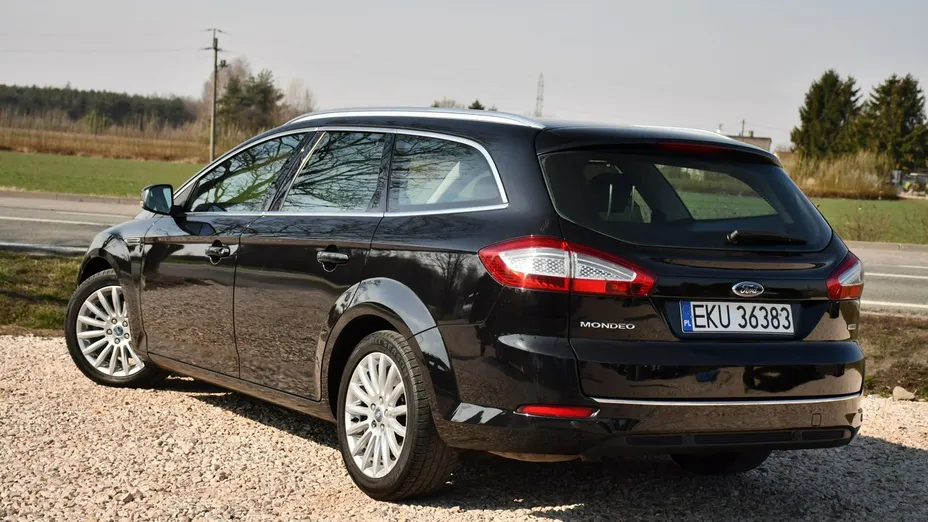 FORD Mondeo -