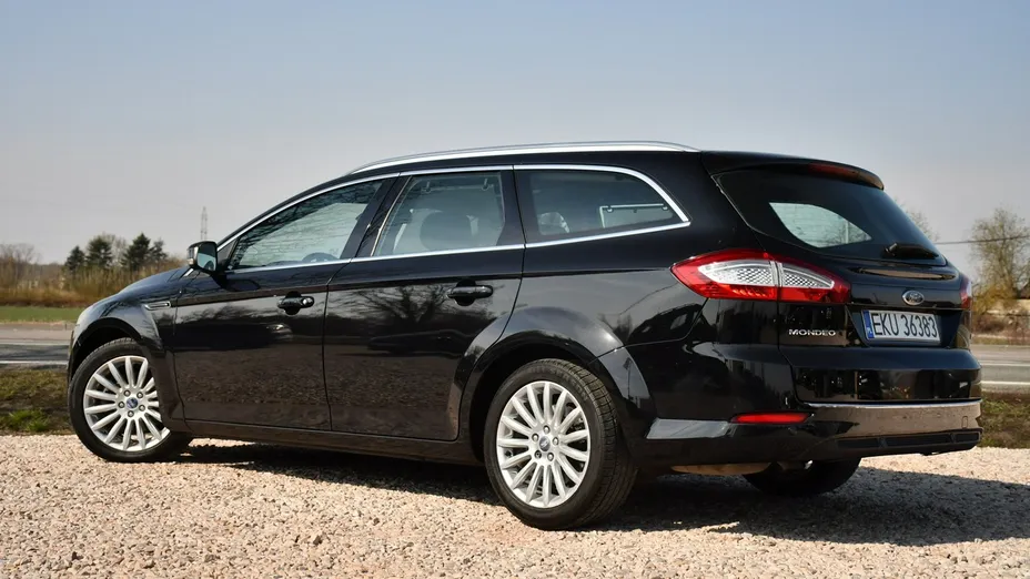 FORD Mondeo -