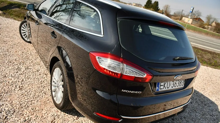 FORD Mondeo -