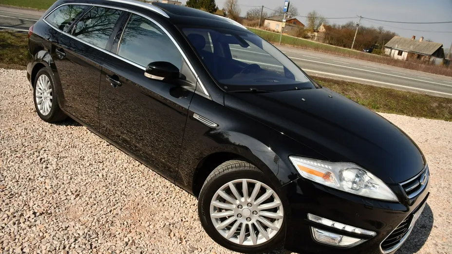 FORD Mondeo -