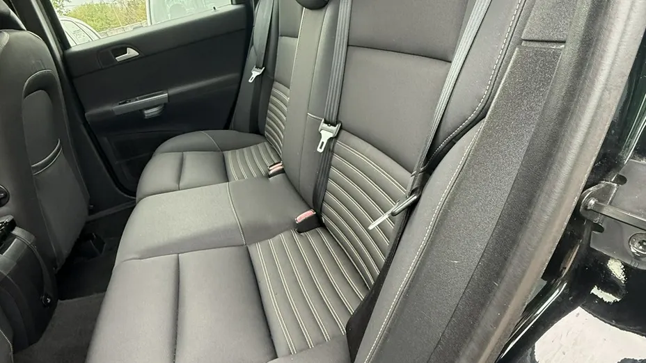 VOLVO V50 -