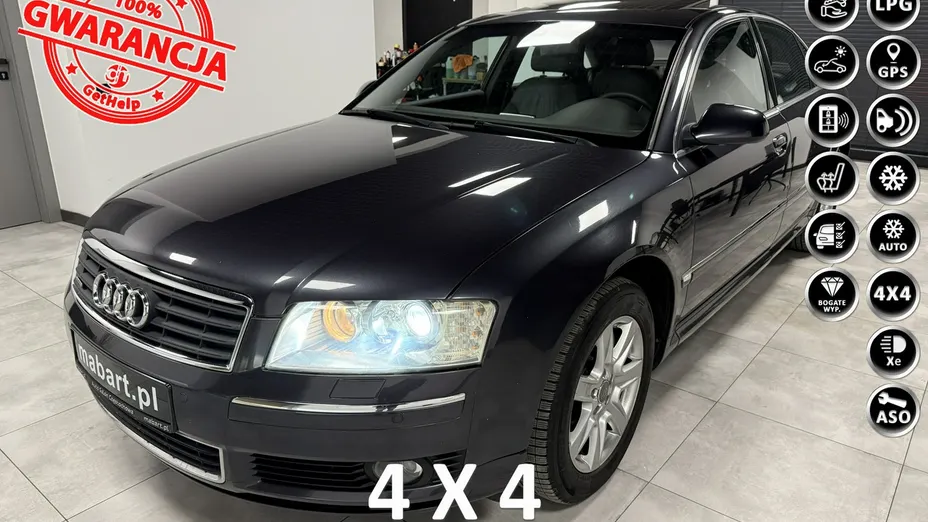 AUDI A8 -