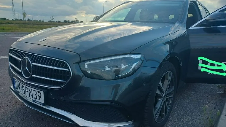 MERCEDES-BENZ E Klasa -