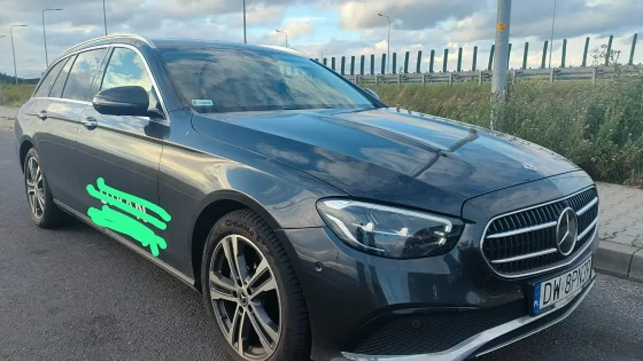 MERCEDES-BENZ E Klasa -