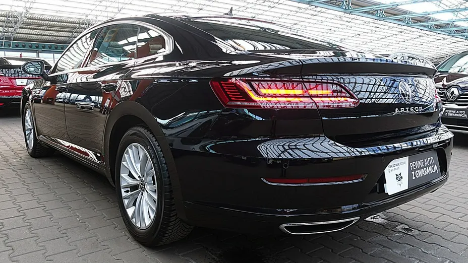 VOLKSWAGEN Arteon -