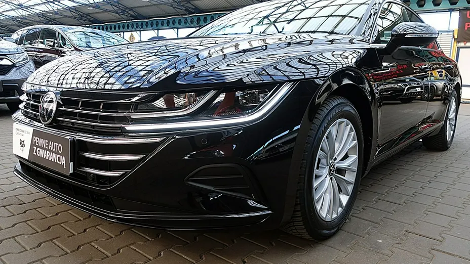 VOLKSWAGEN Arteon -