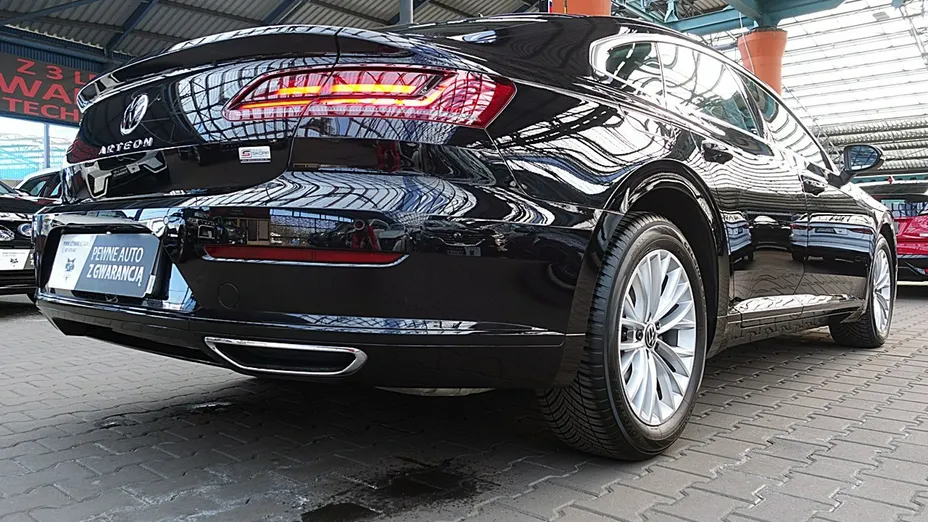 VOLKSWAGEN Arteon -