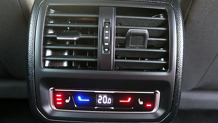 VOLKSWAGEN Arteon -
