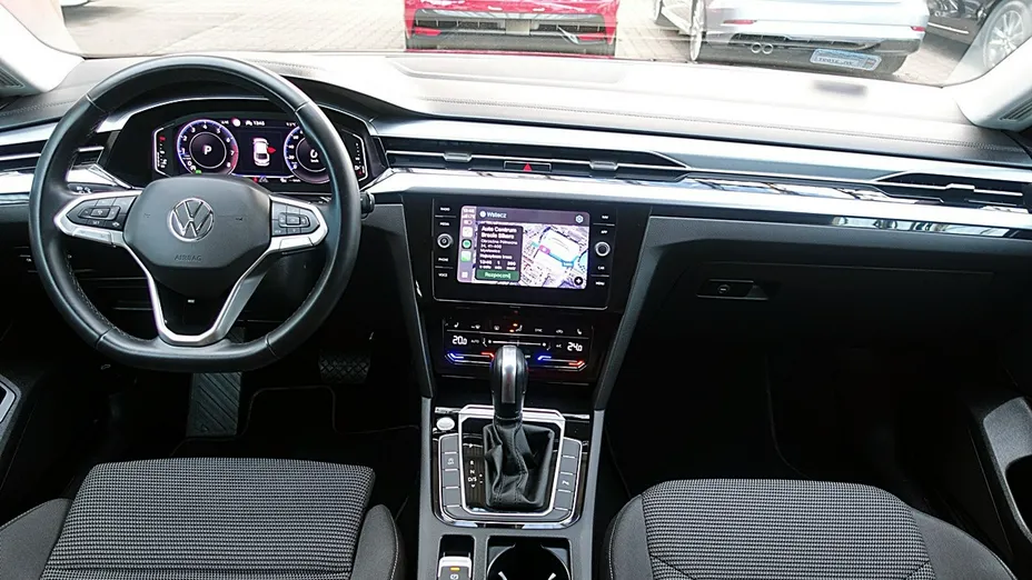 VOLKSWAGEN Arteon -