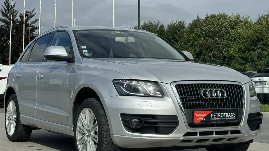 AUDI Q5 -