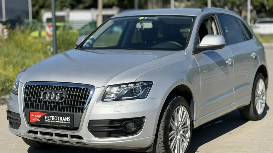 AUDI Q5 -