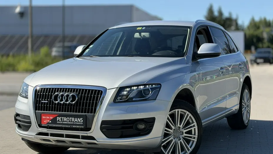 AUDI Q5 -