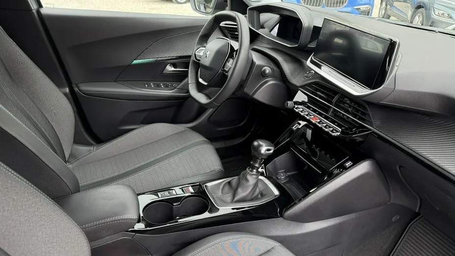 PEUGEOT 2008 -