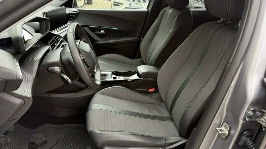PEUGEOT 2008 -