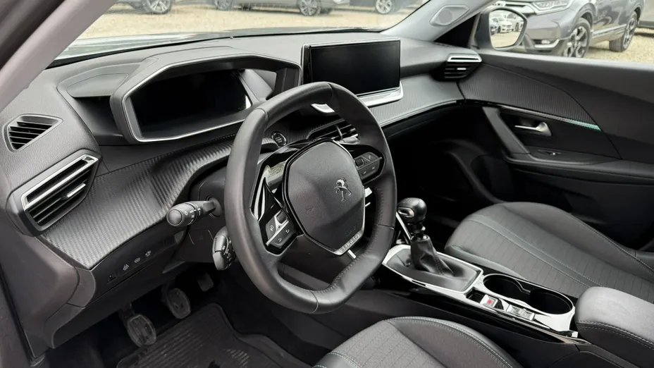 PEUGEOT 2008 -