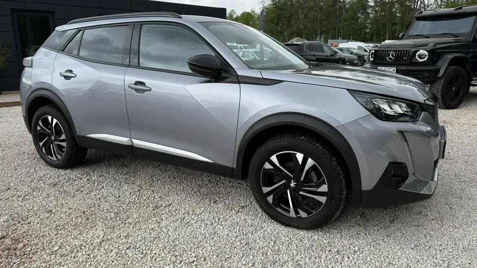 PEUGEOT 2008 -