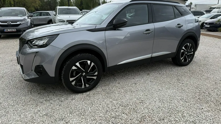 PEUGEOT 2008 -