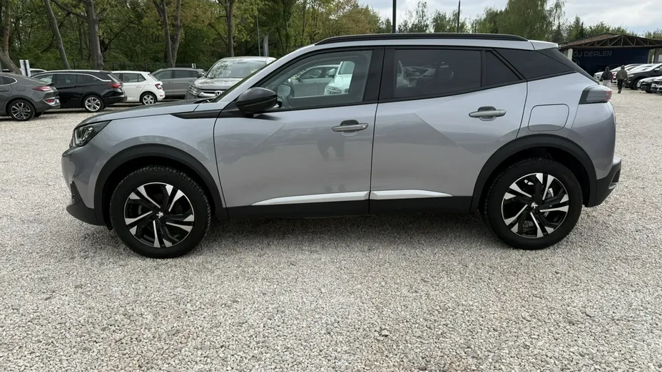 PEUGEOT 2008 -