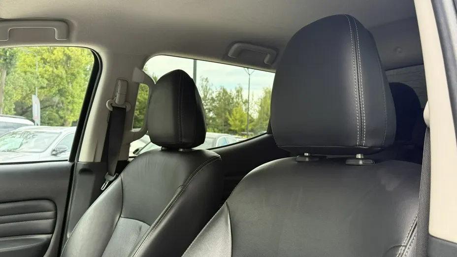 MITSUBISHI L 200 -