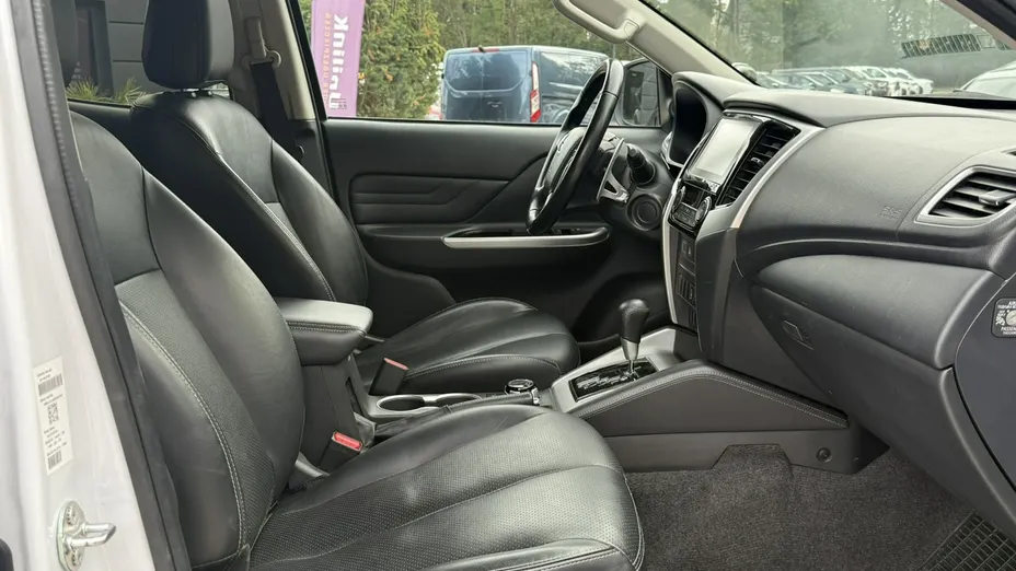 MITSUBISHI L 200 -