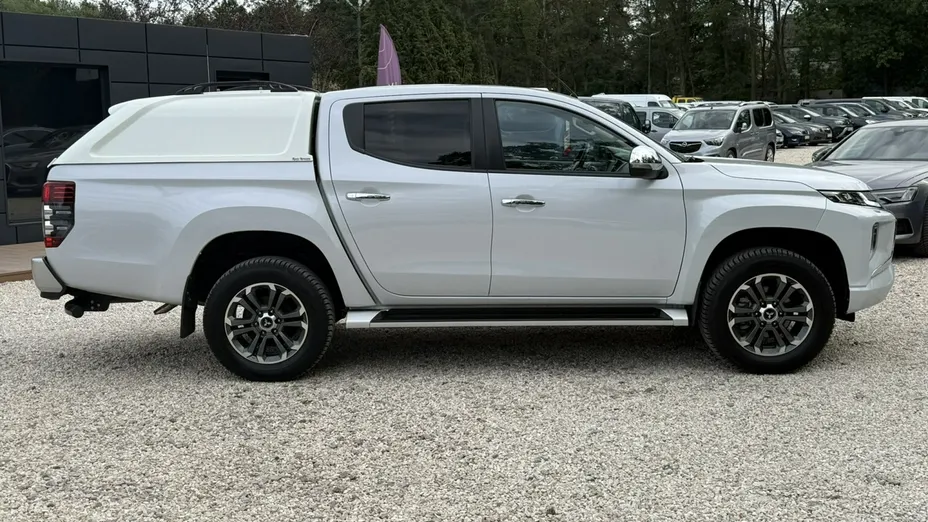 MITSUBISHI L 200 -