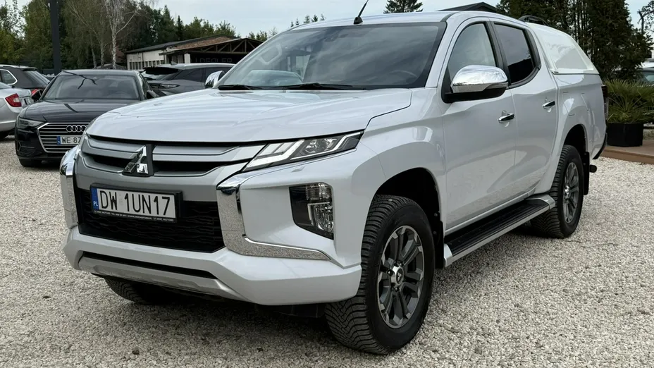 MITSUBISHI L 200 -