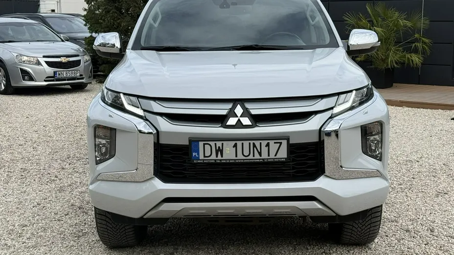 MITSUBISHI L 200 -