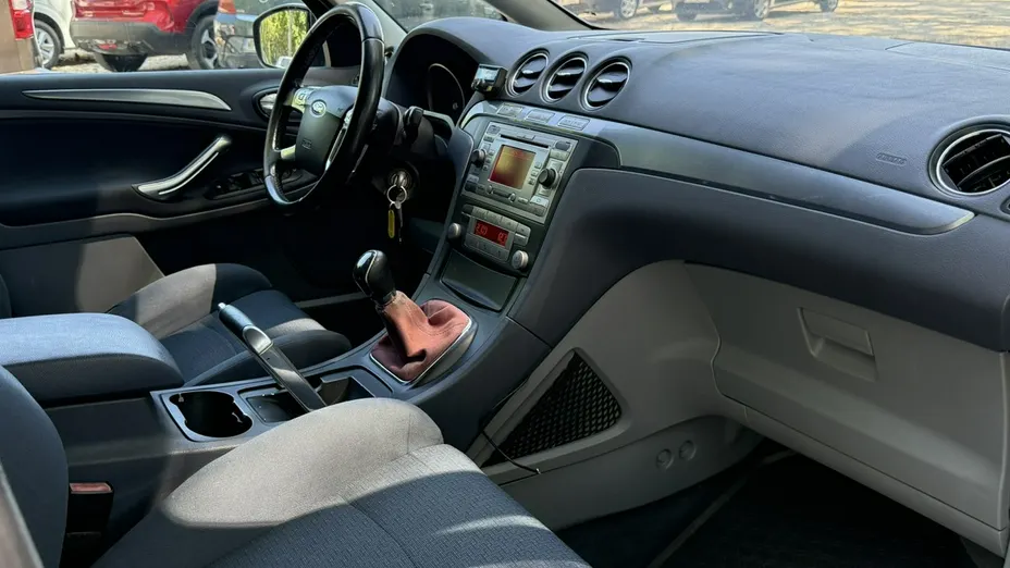 FORD S-MAX -